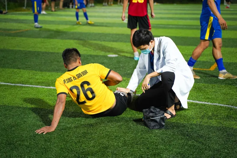 When Winning Comes at a Cost: What North Fulton Youth Sports Families Must Know About Preventing Serious Injuries